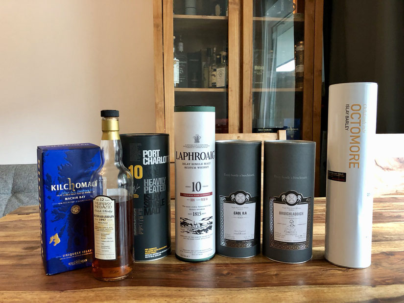 Kilchoman Machir Bay, Bunnahabhain 1997 12 Years, Port Charlotte Heavily Peated 10 Years, Laphroaig Cask Strength 10 Years, Caol Ila Sherry Hogshead 13 Years,  Bruichladdich Robin Lang Edition, Octomore