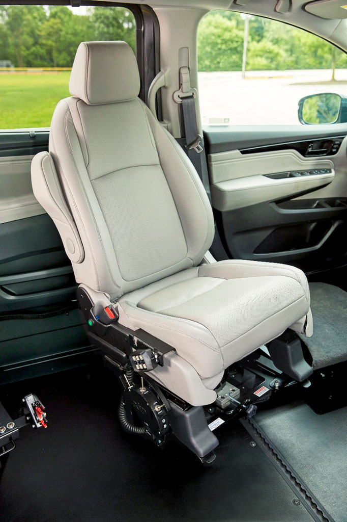 BraunAbility Turny Rotating Seat Lift Mobility America Online