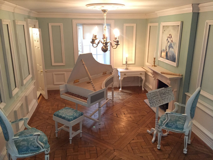 tinyrooms Georgian dolls house music room with harpsichord