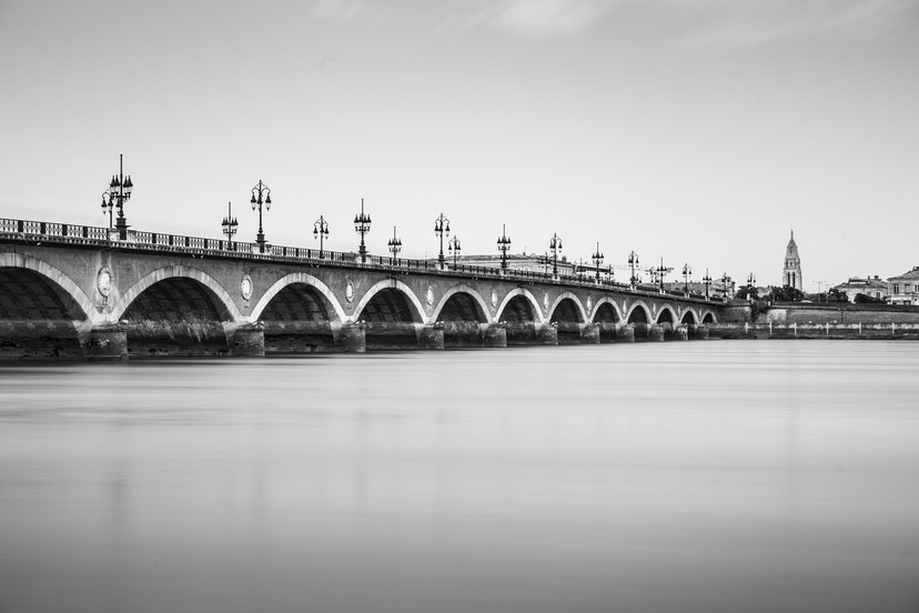 Experiencing Bordeaux - once more: Pont de Pierre :: Copyright Martin Schmidt, Fotograf für Schwarz-Weiß Fine-Art Architektur- und Landschaftsfotografie aus Trier