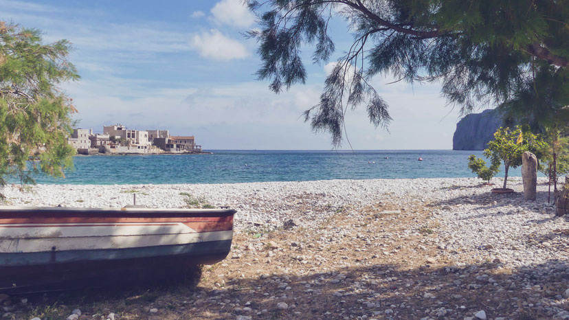 village mer barque bigousteppes gérolimenas magne péloponnèse grèce