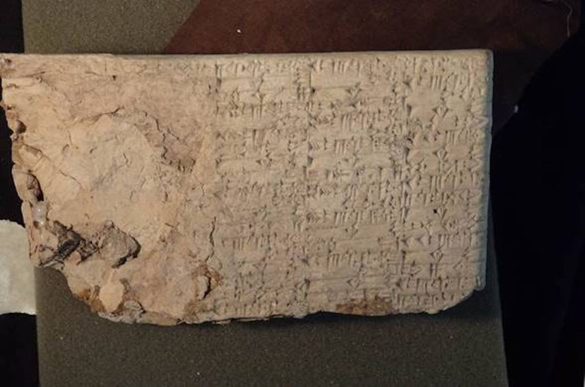 Cuneiform tablet illegal smuggling hobby lobby