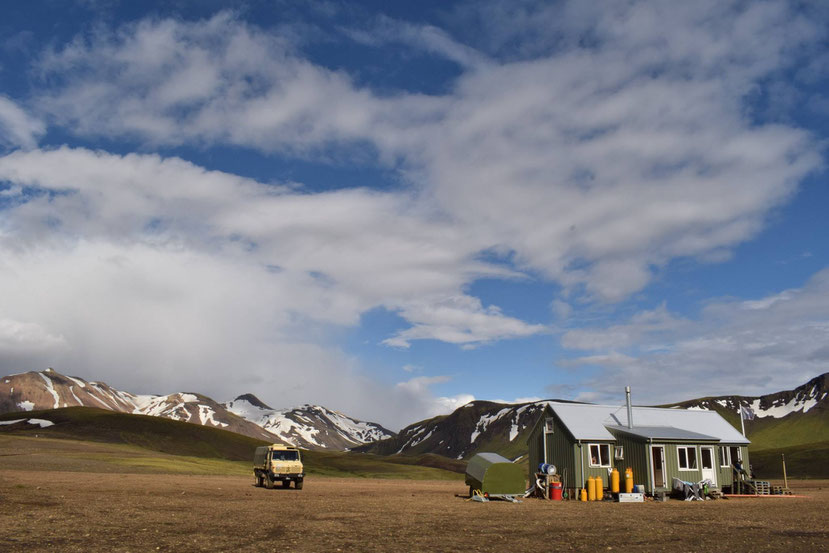 Álftavatn campsite and hut