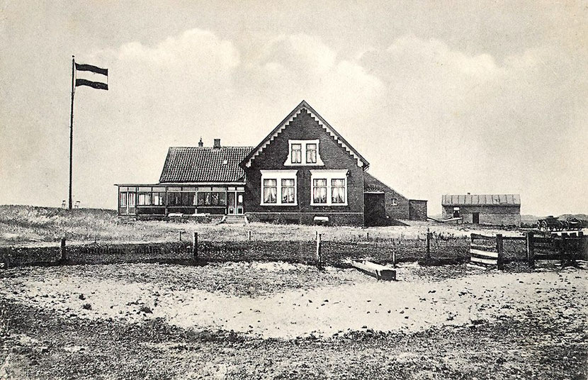 1911