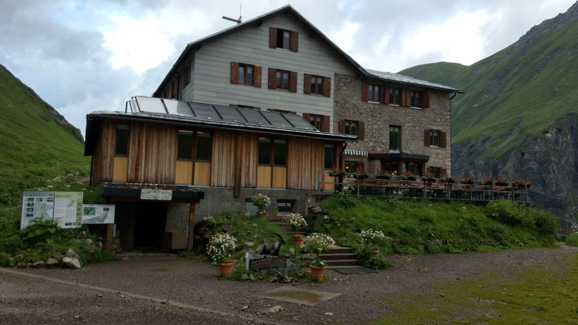 Unser Tagesziel Kemptner Hütte (1.844m)