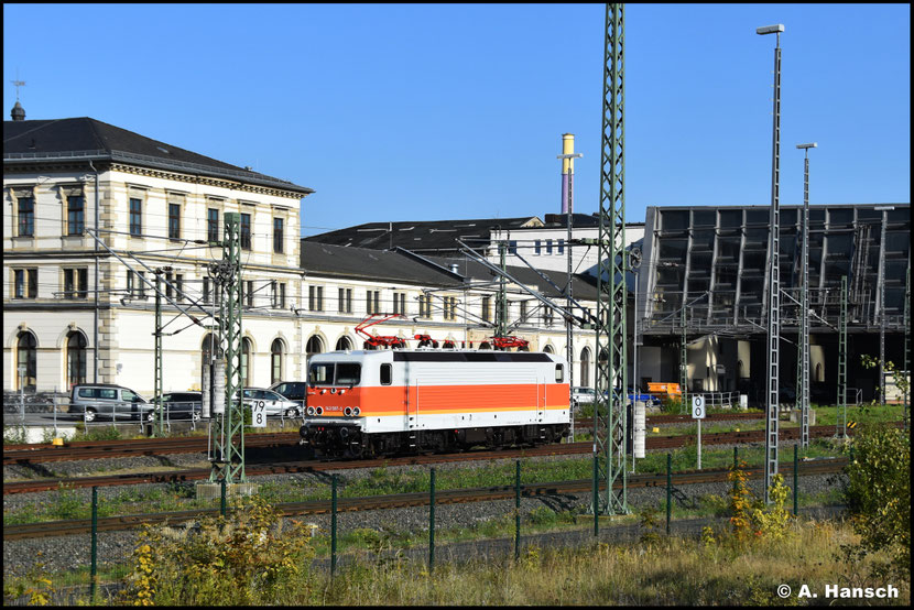 Leider kam ich für 143 597-3 zu spät. So blieb nur noch ein Notschuss auf die frisch lackierte WFL-Lady