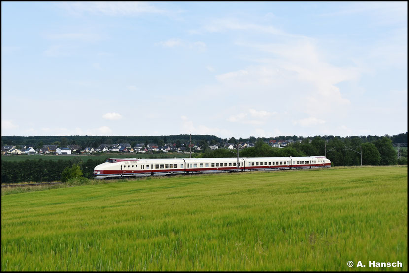 Die Sachsenrunde des SVT 18.16.07/10 lockte unzählige Fotografen an die Strecke. Am Further Feld stand ich ganz allein. Die Fotowolke war dafür pünktlich zur Stelle