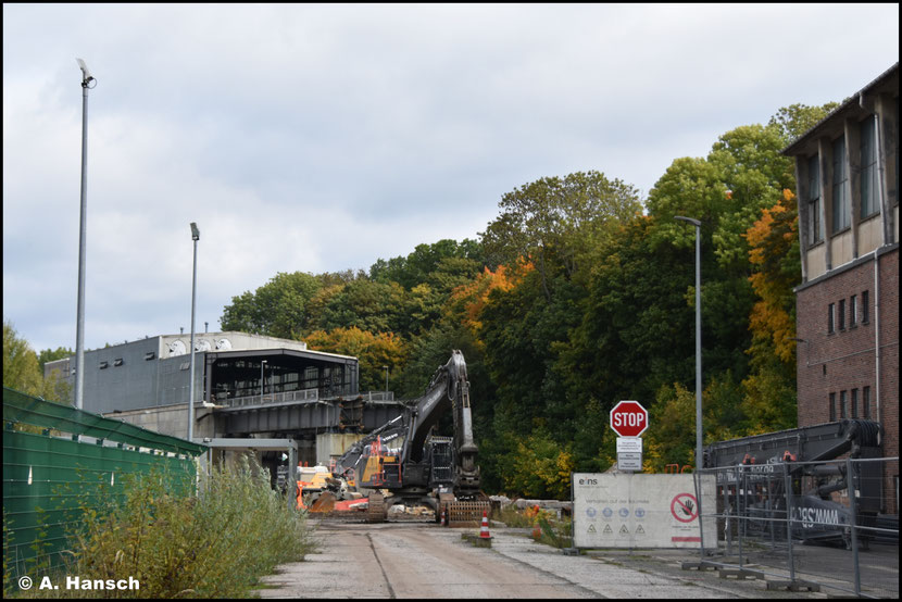 Man möchte wohl den Schritt zurück um jeden Preis ausschließen. Ob der Abriss wirklich nötig ist bleibt fraglich