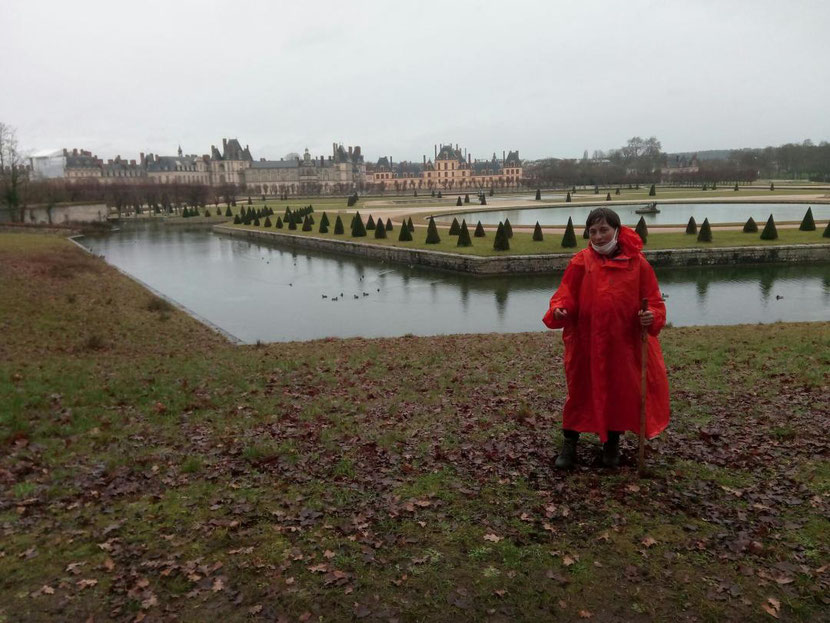 La vue du château et des jardins nous a émerveillés...même sous la pluie !