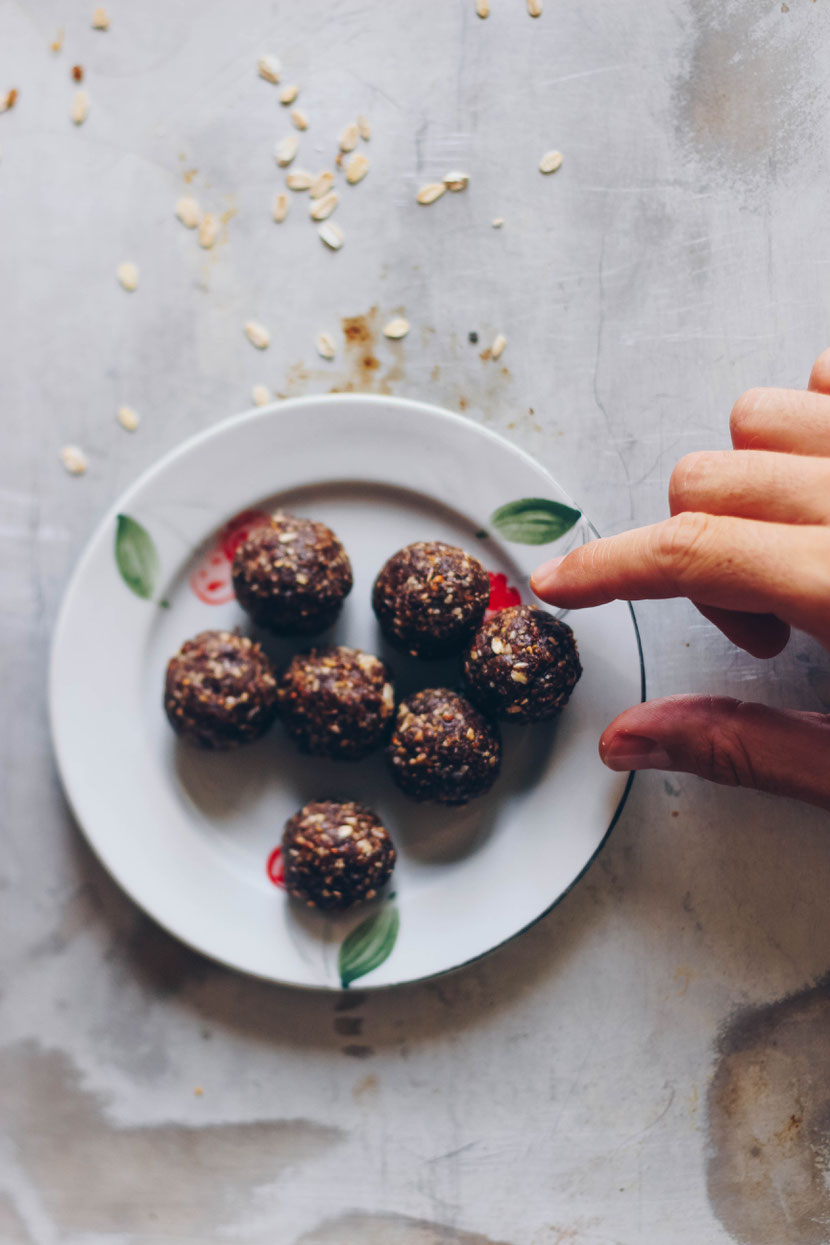 Maulbeere Carob Bliss Bites