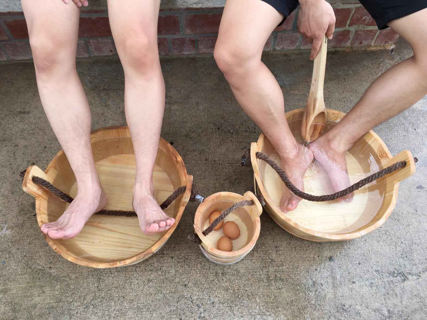 soak your feet in the pail at singapore hot springs