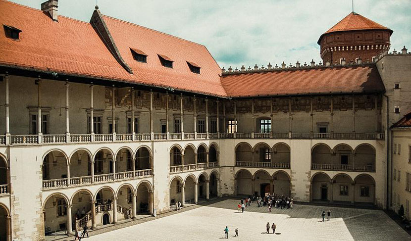 Wawel Castle in Krakow features an unusual place "Earth chakra"