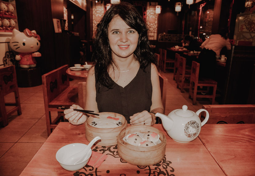 unusual restaurants and themed cafes in Hong Kong