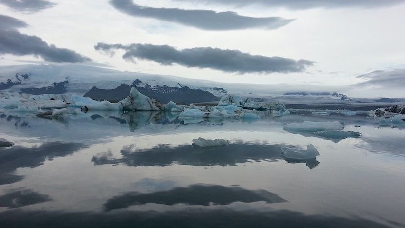 the magnificent ice lagoon in Iceland 