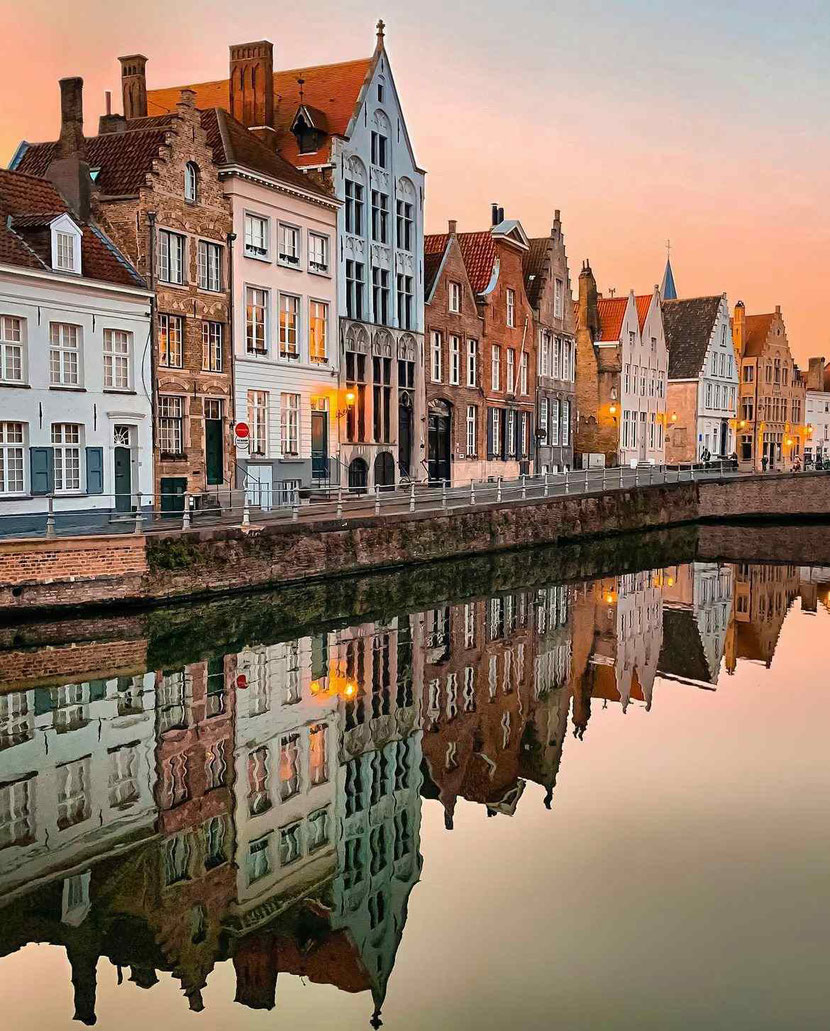 amazing architecture of Bruges 