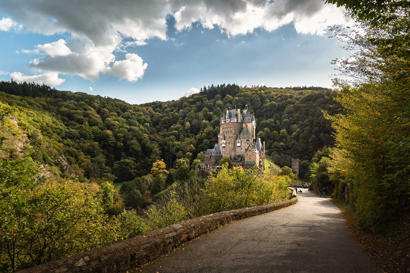 Burg Eltz in Rheinland-Pfalz in Wierschem