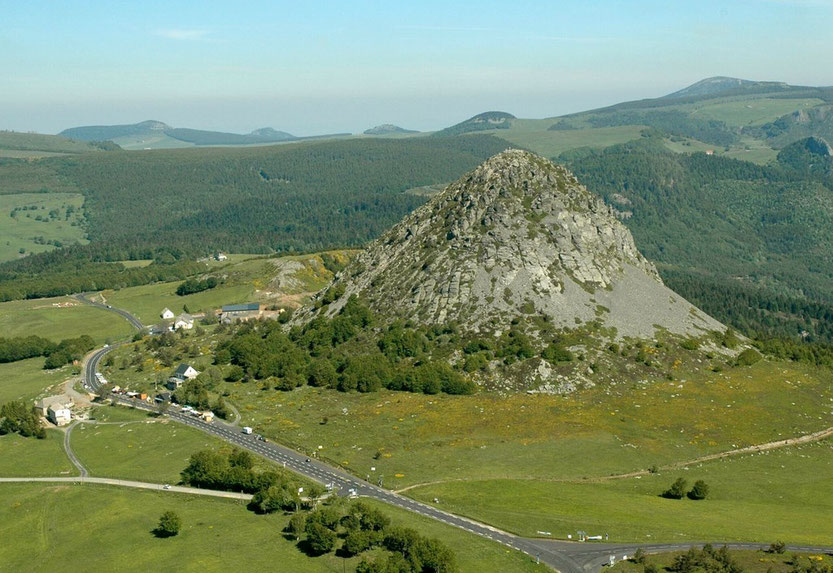 LE MONT  GERBIER DE JONC