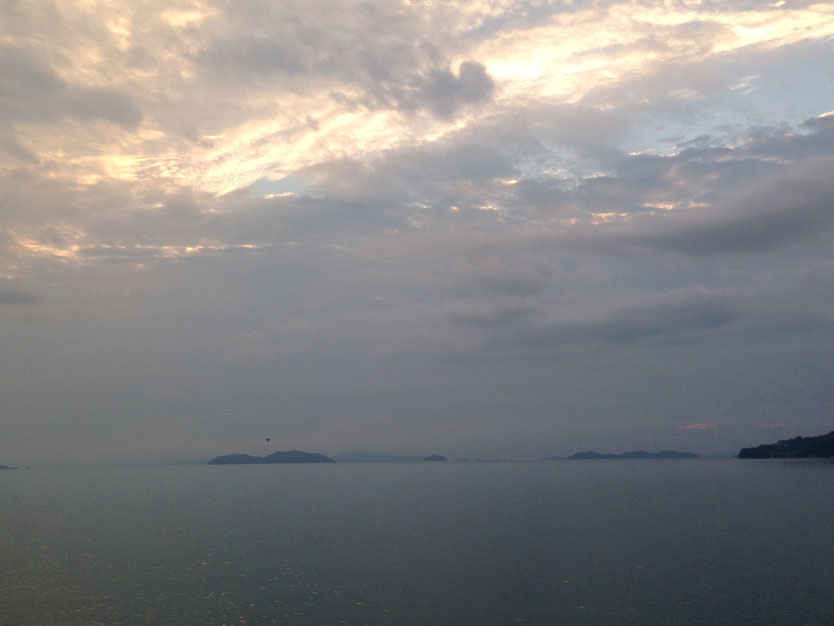 周防大島　ビー玉海岸