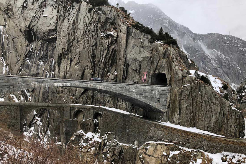 Schöllenschlucht Teufelsbrücke bei Andermatt 