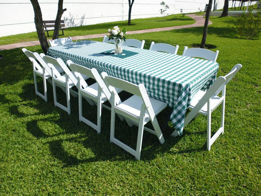 Renta de sillas y mesas en Santiago, Nuevo Leon, Carretera nacional, Lylasrosas, Eventos, Santiago, Nuevo Leon.