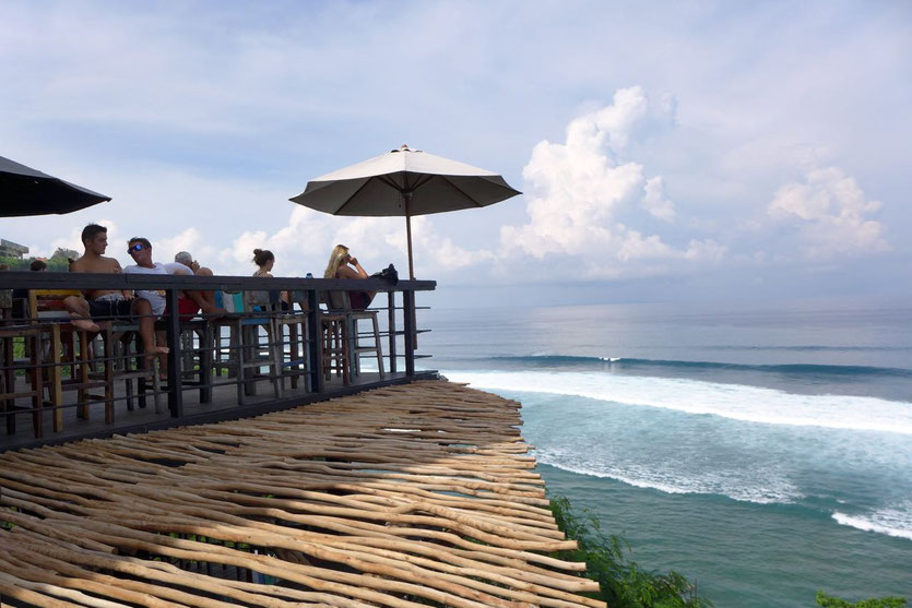 bar with view Uluwatu Beachbar