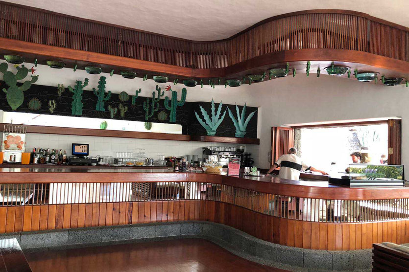 Cesar Manrique Jardin de Cactus Bar Lanzarote Guatiza