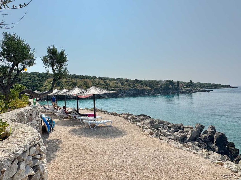 Felsen-Strand Olea Camping Lun