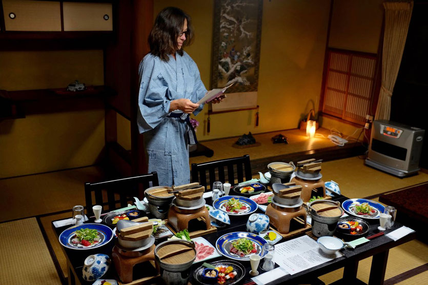 Onsen Ryokan bestes Kaiseki Essen Bergdorf Pilgerweg Kumano Kodo Japan