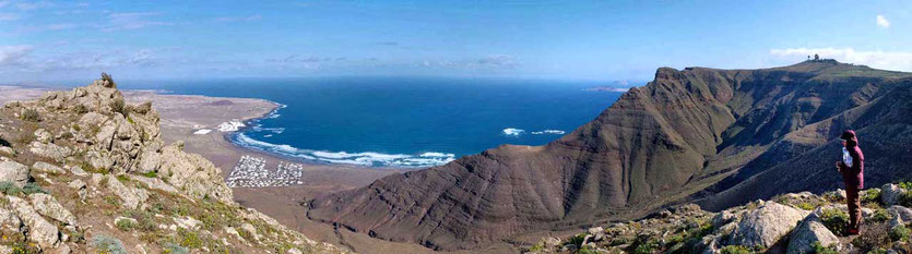 Ermita de las Nieves Kirche Aussichtspunkt über Famara Strand und Kliff Lanzarote