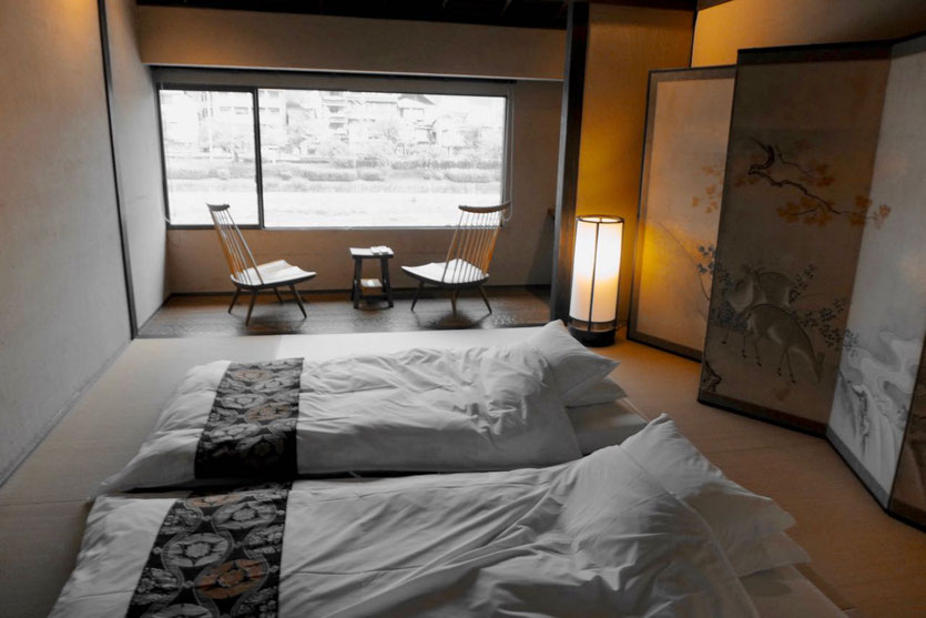 bed room Kyoto traditional Machiya house best location travel article review Iori Machiya