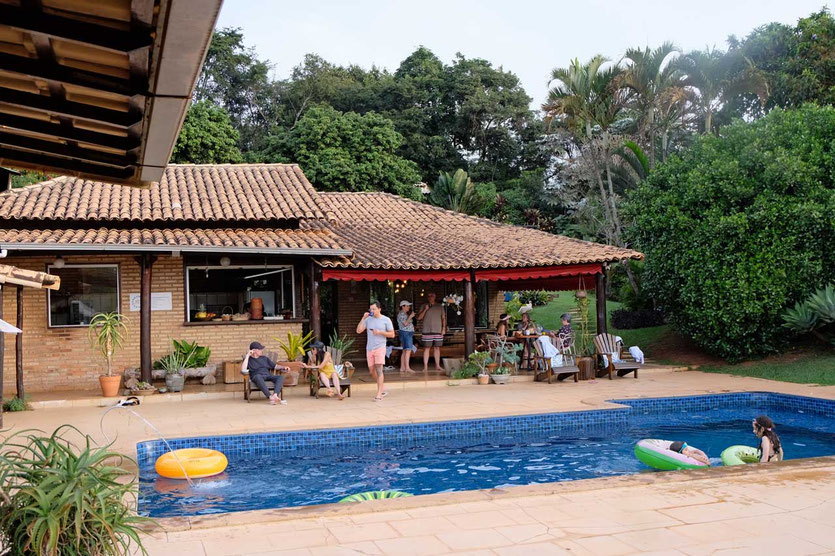 Pool Terrasse, Solar Maria Carolina Retreat in Minas Gerais, Nähe von Inhotim
