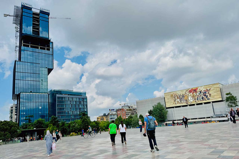 Skanderbeg-Platz Tirana Mosaik am Historischen Nationalmuseum