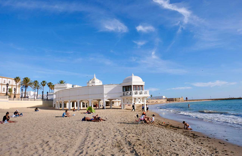 Cadzi Playa de la Caleta Badehaus aus dem 19. Jahrhundert