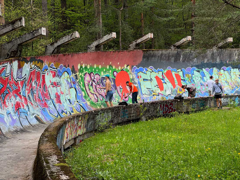 Graffiti Sprayer Olympische Bobbahn Sarajevo