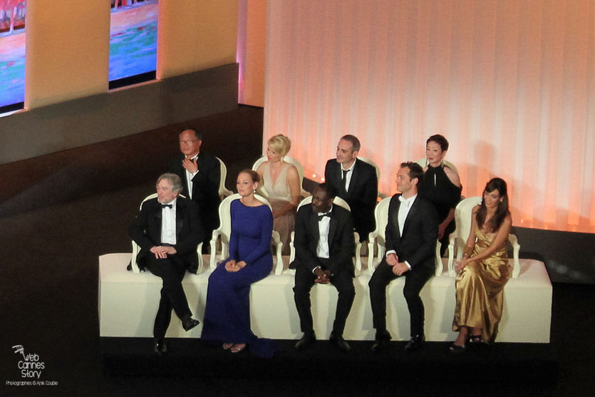 Le jury présidé par Robert de Niro - Cérémonie de Clôture - Festival de Cannes 2011 - Photo © Anik Couble