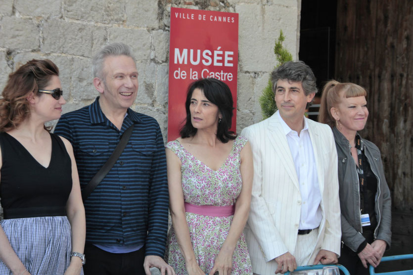 Emmanuelle Devos, Jean-Paul Gaultier, Hiam Habbas, Alexander Payne et Andrea Arnold, membre du Jury du Festival de Cannes 2012 - Photo © Anik COUBLE