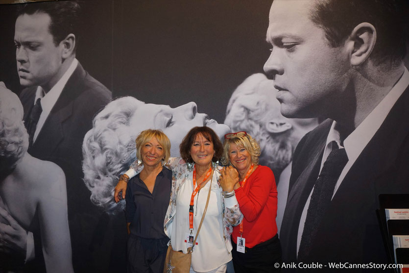 En compagnie de mes amis bénévoles, Annie Constance et Annie, lors du Festival Lumière 2018, à Lyon - Photo © Anik Couble
