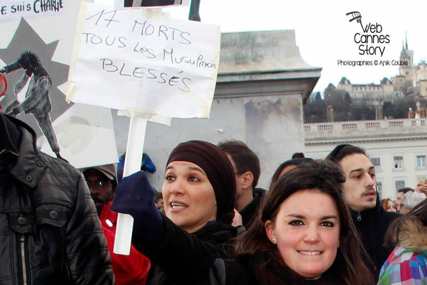 Marche républicaine "Je suis Charlie" pour la Liberté de la Presse et contre le Terrorisme " - Lyon - 11 janvier 2015 - Photo © Anik COUBLE
