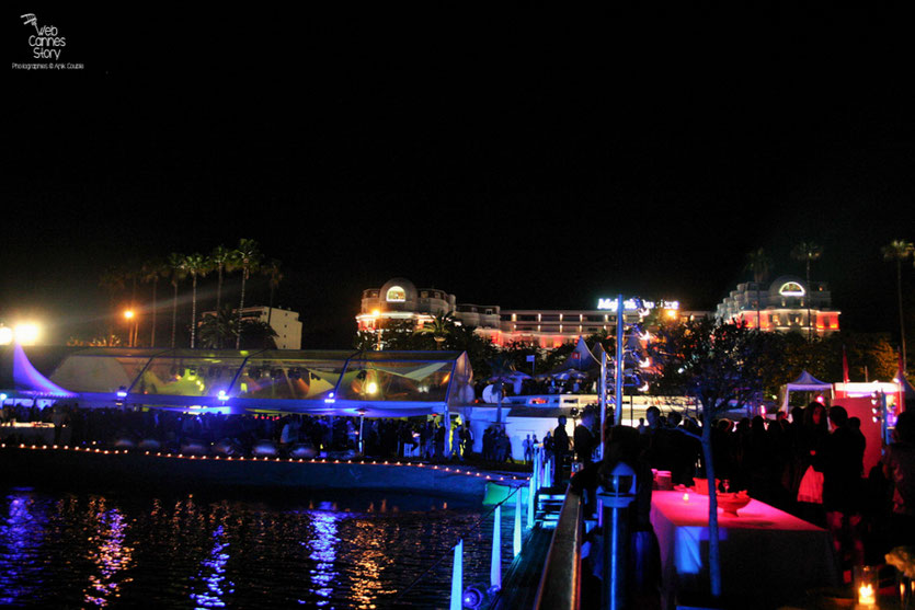 La soirée du film " La Princesse de Montpensier " de Bertrand Tavernier - Plage de l'Hôtel Majestic - Festival de Cannes 2010 - Photo © Anik Couble  