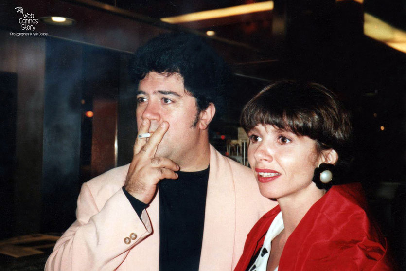  Pedro Almodovar et  Victoria Abril - Festival de Cannes  - 1992 - Photo © Anik Couble 