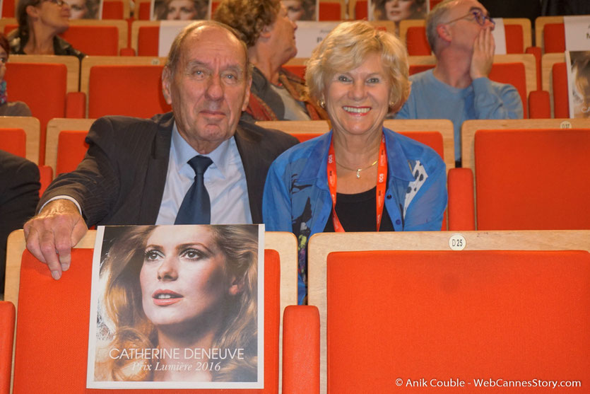 Max Lefrancq-Lumiere et son épouse Michèle, lors de  la cérémonie de remise du Prix Lumière - Festival Lumière - Amphitheâtre 3000 - Lyon - Oct 2016  - Photo © Anik Couble