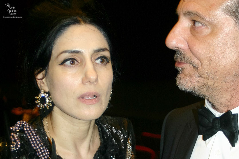 Ronit Elkabetz, dans le public, lors de la projection du film "Hors la loi" de Rachid Bouchareb - Festival de Cannes 2010 - Photo © Anik Couble