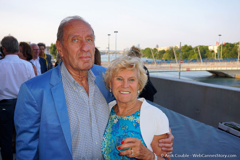 Max Lefrancq-Lumière, petit-fils de Louis Lumière, en compagnie de son épouse Michèle, lors du vernissage de l'exposition Lumière ! Le cinéma inventé - Musée des  Confluences - Lyon - juin 2017 - Photo © Anik Couble