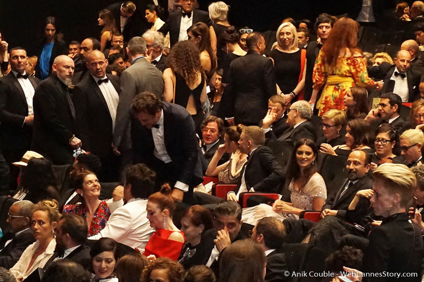 L’équipe du film, Todos lo saben (Everybody Knows), de  Asghar Farhadi, présenté à l’issue la cérémonie d’ouverture, du Festival de Cannes 2018 - Photo © Anik Couble