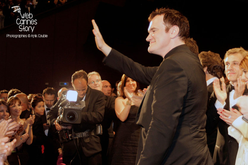 Quentin Tarantino, lors de la projection du film "Inglorious Basterds" - Festival de Cannes - 2009 - Photo © Anik COUBLE