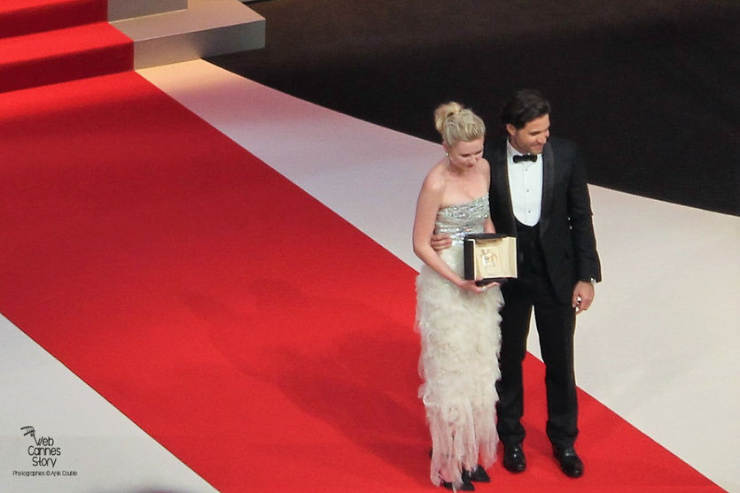  Edgar Ramirez et Kirsten Dunst - Prix d'interprétation féminine - Festival de Cannes 2011 - Photo © Anik Couble