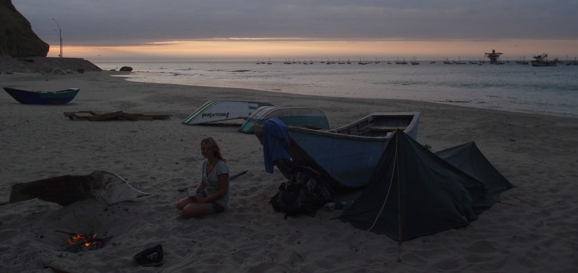 wild camping on the beach, Cabo Blanco, Peru