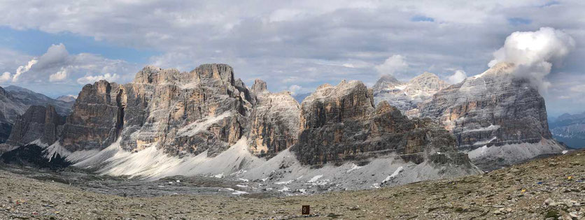 Dolomiten – Großer Lagazuoi, dahinter Tofane