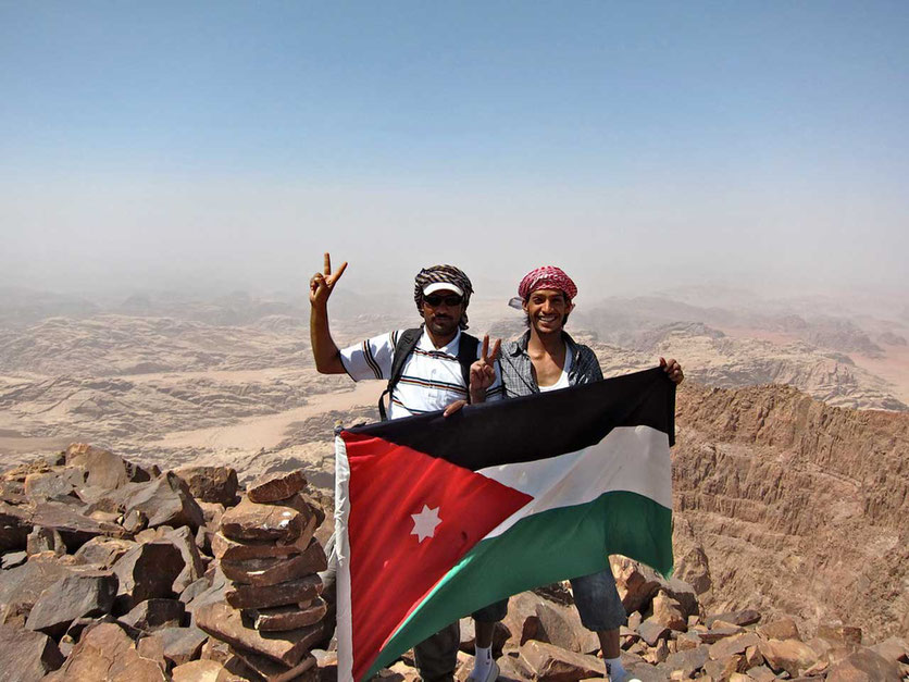 Unsere Guides auf dem höchsten Berg Jordaniens Um Ad Dami
