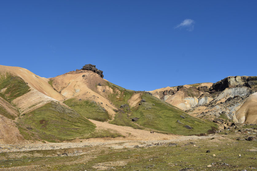 Hattur from Hattver, Jökulgil, Landmannalaugar